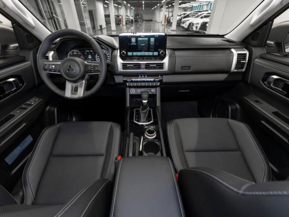 Mitsubishi L200 VI с пробегом 2025 года, цена 5 350 000 рублей, 50 км, пикап, Автокод Объявления