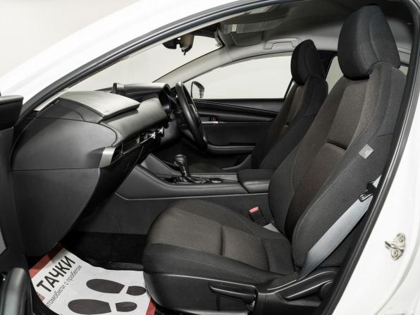 Mazda 3 IV (BP) с пробегом 2020 года, цена 1 630 000 рублей, 28900 км, седан, Автокод Объявления