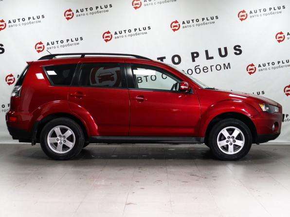 Mitsubishi Outlander II Рестайлинг с пробегом 2010 года, цена 959 000 рублей, 229115 км, внедорожник, Автокод Объявления