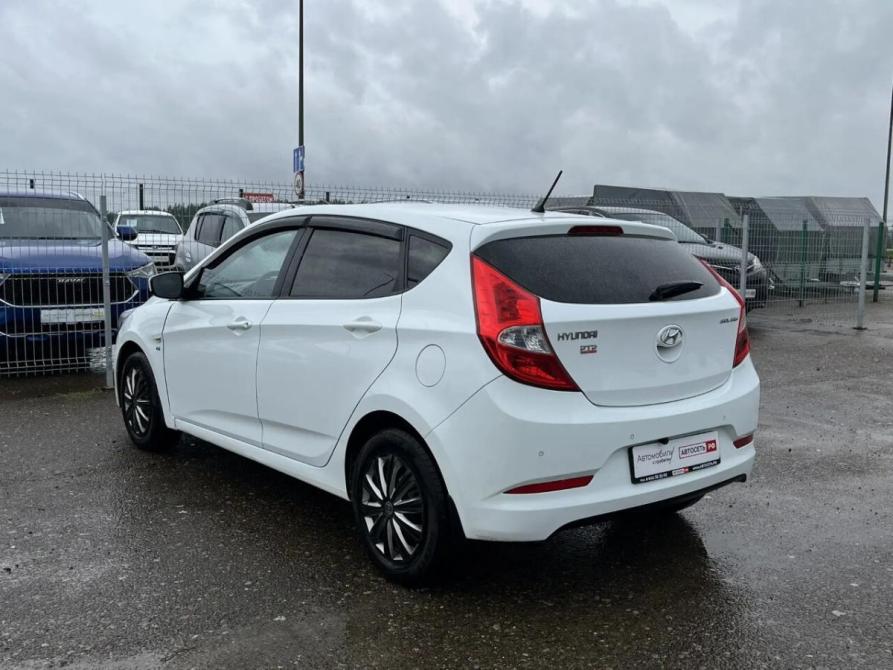 Hyundai Solaris I Рестайлинг Буинск  - изображение 17