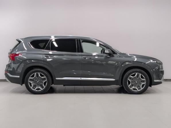 Hyundai Santa Fe IV Рестайлинг с пробегом 2022 года, цена 4 470 000 рублей, 26188 км, внедорожник, Автокод Объявления