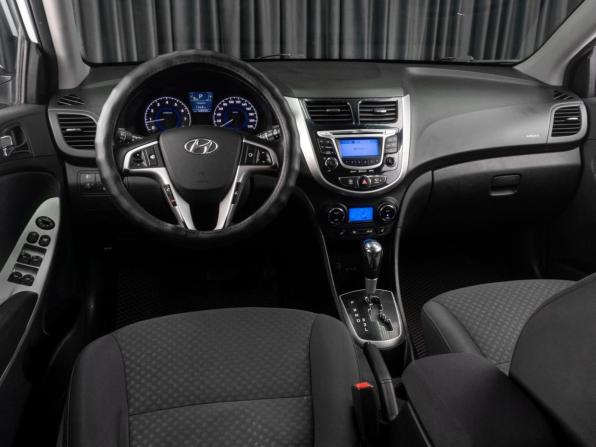 Hyundai Solaris I с пробегом 2013 года, цена 949 000 рублей, 151255 км, хэтчбек, Автокод Объявления