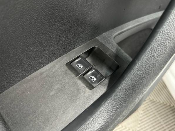 Skoda Octavia III (A7) Рестайлинг с пробегом 2017 года, цена 1 440 000 рублей, 102578 км, лифтбек, Автокод Объявления