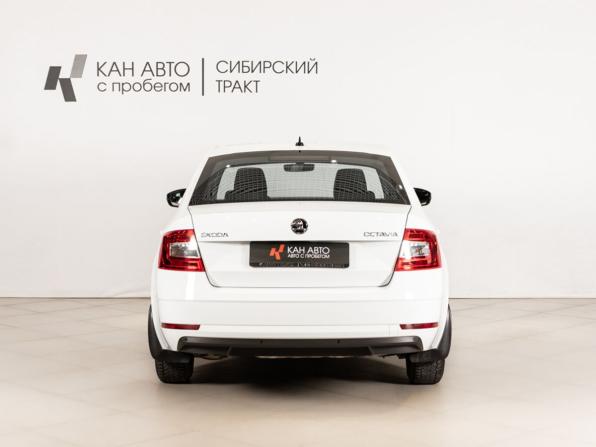 Skoda Octavia III (A7) Рестайлинг с пробегом 2018 года, цена 2 118 900 рублей, 54601 км, лифтбек, Автокод Объявления