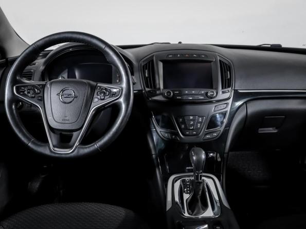 Opel Insignia I Рестайлинг с пробегом 2015 года, цена 1 420 150 рублей, 212093 км, универсал, Автокод Объявления
