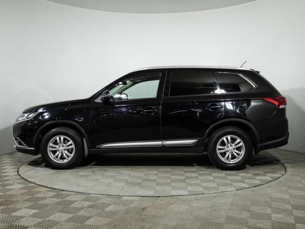 Mitsubishi Outlander III Рестайлинг 2 с пробегом 2016 года, цена 1 359 585 рублей, 202248 км, внедорожник, Автокод Объявления