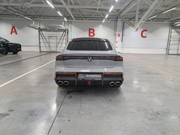 Changan UNI-V I с пробегом 2023 года, цена 1 900 000 рублей, 95436 км, лифтбек, Автокод Объявления