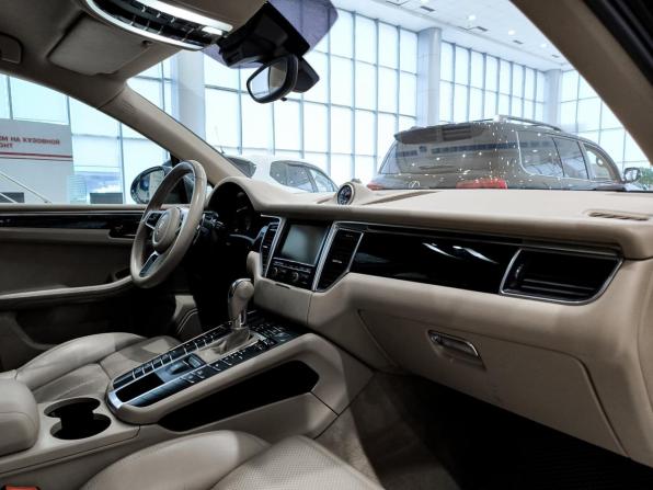 Porsche Macan I с пробегом 2014 года, цена 2 350 000 рублей, 234000 км, внедорожник, Автокод Объявления