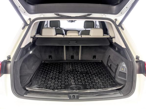 Volkswagen Touareg III с пробегом 2018 года, цена 4 060 000 рублей, 156408 км, внедорожник, Автокод Объявления