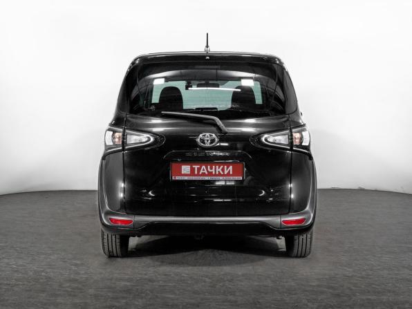 Toyota Sienta II Рестайлинг с пробегом 2021 года, цена 1 550 000 рублей, 120219 км, компактвэн, Автокод Объявления