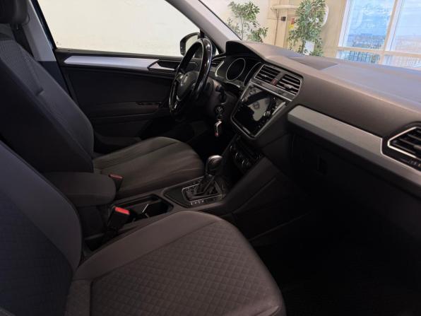 Volkswagen Tiguan II с пробегом 2017 года, цена 1 920 000 рублей, 135000 км, внедорожник, Автокод Объявления