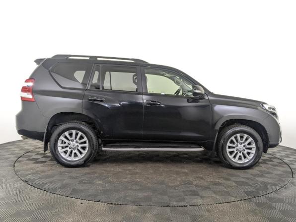 Toyota Land Cruiser Prado 150 Series Рестайлинг 1 с пробегом 2016 года, цена 3 995 000 рублей, 137221 км, внедорожник, Автокод Объявления