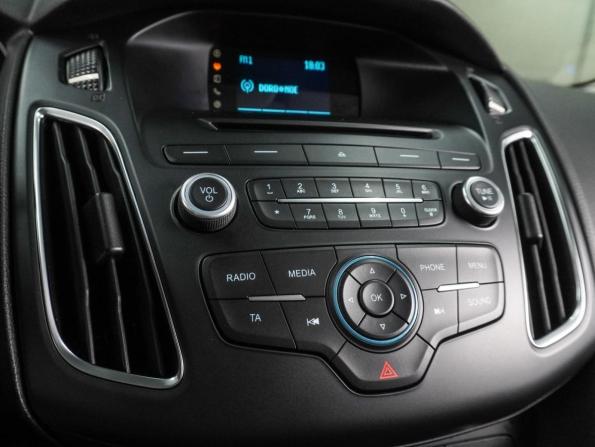 Ford Focus III Рестайлинг с пробегом 2016 года, цена 1 098 000 рублей, 98714 км, хэтчбек, Автокод Объявления
