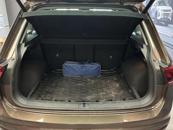 Volkswagen Tiguan II с пробегом 2018 года, цена 2 080 000 рублей, 100092 км, внедорожник, Автокод Объявления