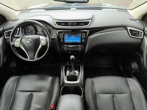 Nissan Qashqai II с пробегом 2017 года, цена 1 399 000 рублей, 160485 км, внедорожник, Автокод Объявления