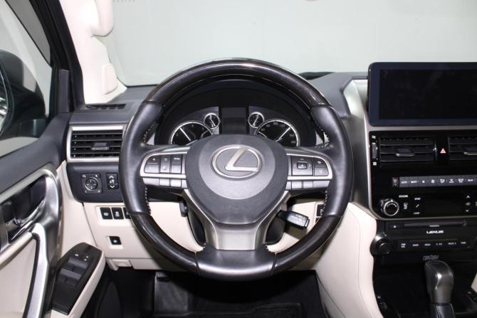 Lexus GX II Рестайлинг 2 с пробегом 2022 года, цена 11 700 000 рублей, 9038 км, внедорожник, Автокод Объявления