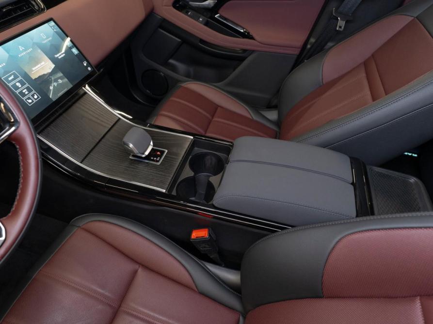 Land Rover Range Rover Evoque II Рестайлинг Москва  - изображение 20