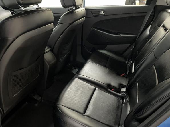 Hyundai Tucson III с пробегом 2016 года, цена 1 849 000 рублей, 157502 км, внедорожник, Автокод Объявления