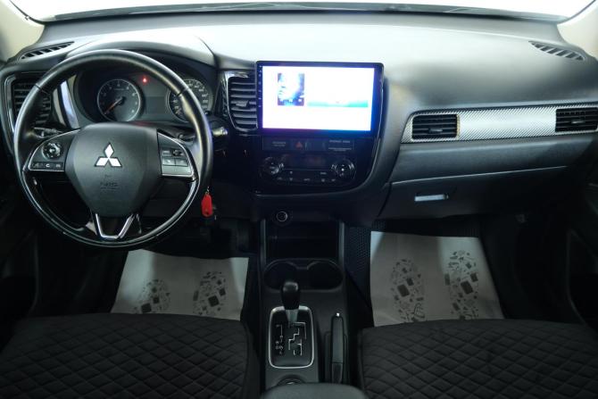 Mitsubishi Outlander III с пробегом 2012 года, цена 1 399 000 рублей, 176231 км, внедорожник, Автокод Объявления