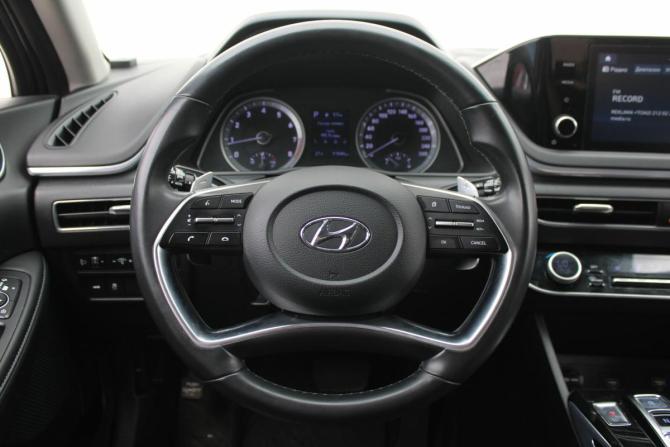 Hyundai Sonata VIII (DN8) с пробегом 2019 года, цена 2 435 000 рублей, 92000 км, седан, Автокод Объявления