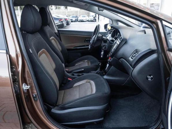 Kia Ceed II Рестайлинг с пробегом 2016 года, цена 1 265 000 рублей, 148563 км, хэтчбек, Автокод Объявления