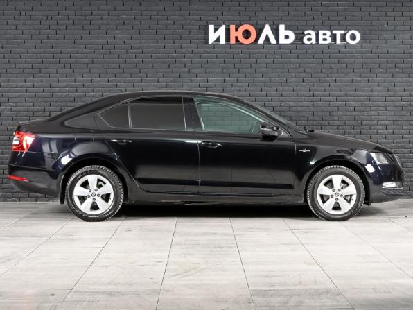 Skoda Octavia III (A7) Рестайлинг с пробегом 2018 года, цена 1 850 000 рублей, 157512 км, лифтбек, Автокод Объявления
