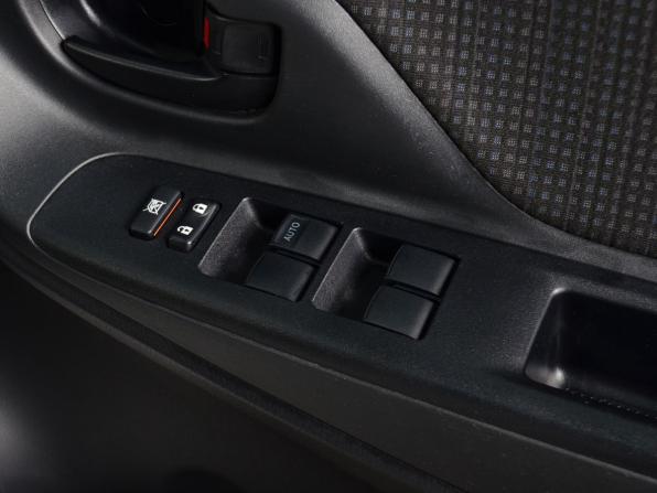 Toyota Vitz III (XP130) Рестайлинг 2 с пробегом 2019 года, цена 1 199 995 рублей, 87134 км, хэтчбек, Автокод Объявления