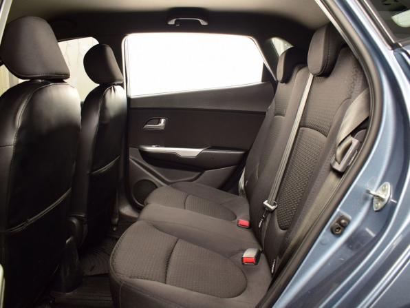 Kia Rio III Рестайлинг с пробегом 2015 года, цена 1 029 995 рублей, 65432 км, хэтчбек, Автокод Объявления