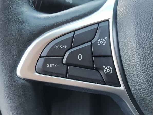 Renault Kaptur I Рестайлинг с пробегом 2021 года, цена 1 619 000 рублей, 107210 км, внедорожник, Автокод Объявления