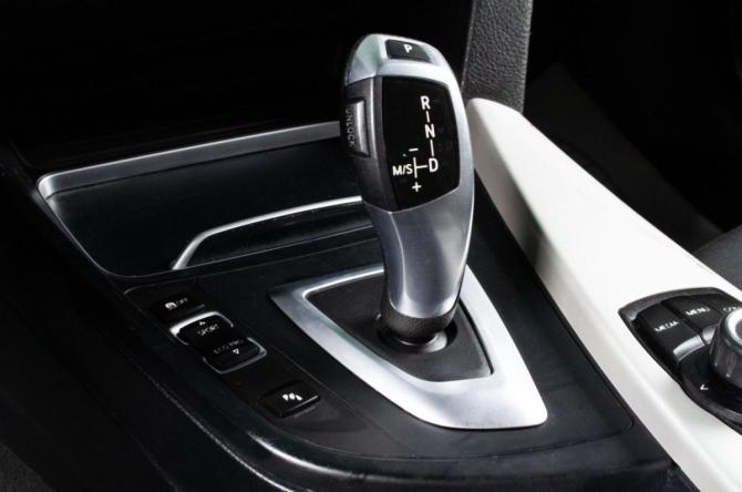 BMW 3 серии VI (F3x) Рестайлинг с пробегом 2018 года, цена 1 749 000 рублей, 167000 км, седан, Автокод Объявления