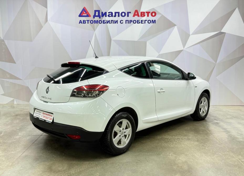 Renault Megane III Рестайлинг Азнакаево  - изображение 8