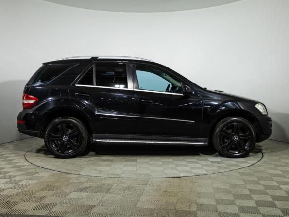 Mercedes-Benz M-Класс II (W164) Рестайлинг с пробегом 2010 года, цена 1 299 585 рублей, 252230 км, внедорожник, Автокод Объявления