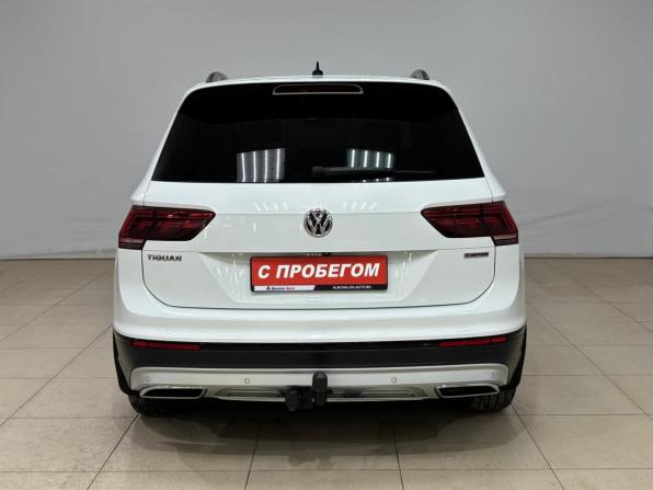 Volkswagen Tiguan II с пробегом 2019 года, цена 2 395 000 рублей, 113258 км, внедорожник, Автокод Объявления
