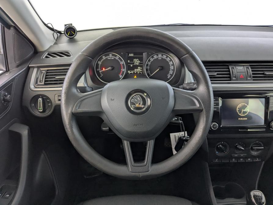Skoda Rapid I Рестайлинг Москва  - изображение 25