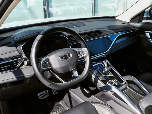Geely Atlas Pro с пробегом 2022 года, цена 2 265 000 рублей, 25800 км, внедорожник, Автокод Объявления