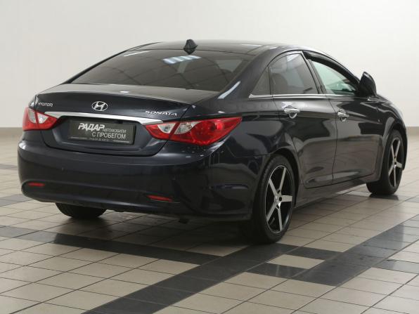 Hyundai Sonata VI (YF) с пробегом 2011 года, цена 894 000 рублей, 283500 км, седан, Автокод Объявления