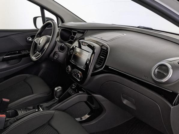 Renault Kaptur I Рестайлинг с пробегом 2020 года, цена 1 490 000 рублей, 64705 км, внедорожник, Автокод Объявления