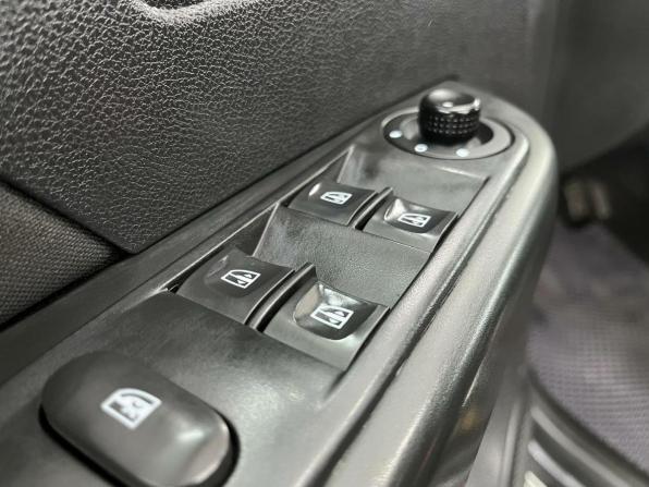 Renault Kaptur I с пробегом 2017 года, цена 1 059 780 рублей, 165909 км, внедорожник, Автокод Объявления