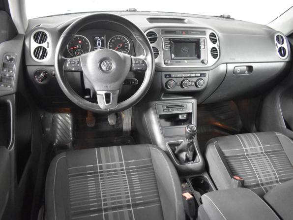 Volkswagen Tiguan I Рестайлинг с пробегом 2016 года, цена 1 296 200 рублей, 150285 км, внедорожник, Автокод Объявления