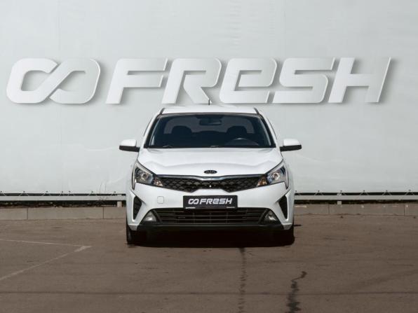 Kia Rio IV Рестайлинг с пробегом 2020 года, цена 1 290 000 рублей, 97445 км, седан, Автокод Объявления