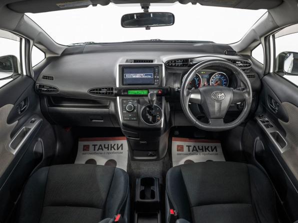 Toyota Wish II Рестайлинг с пробегом 2012 года, цена 1 450 000 рублей, 94658 км, минивэн, Автокод Объявления
