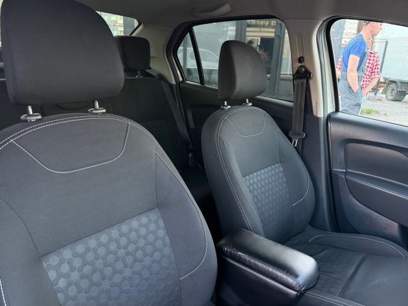 Renault Logan II с пробегом 2016 года, цена 759 000 рублей, 91147 км, седан, Автокод Объявления
