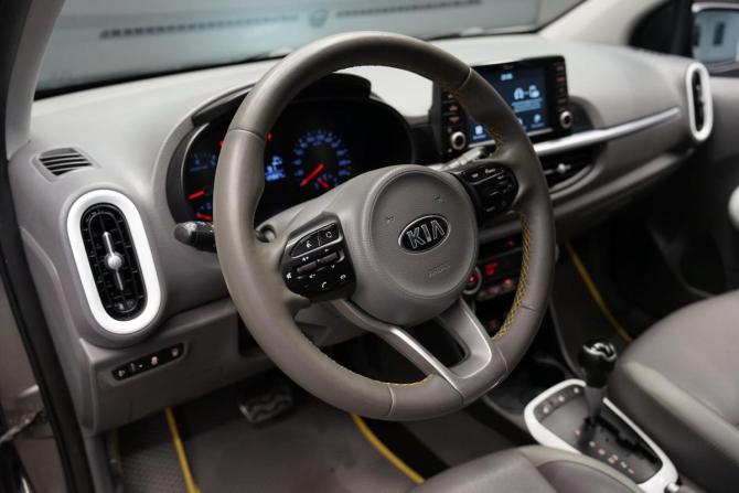 Kia Picanto III с пробегом 2018 года, цена 1 340 000 рублей, 127000 км, хэтчбек, Автокод Объявления
