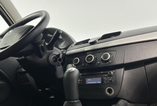 Renault Megane III Рестайлинг с пробегом 2013 года, цена 720 000 рублей, 256124 км, хэтчбек, Автокод Объявления
