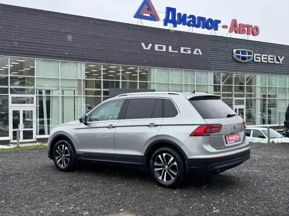 Volkswagen Tiguan II с пробегом 2019 года, цена 2 500 000 рублей, 68561 км, внедорожник, Автокод Объявления