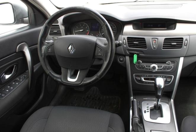 Renault Latitude I с пробегом 2010 года, цена 580 000 рублей, 231963 км, седан, Автокод Объявления