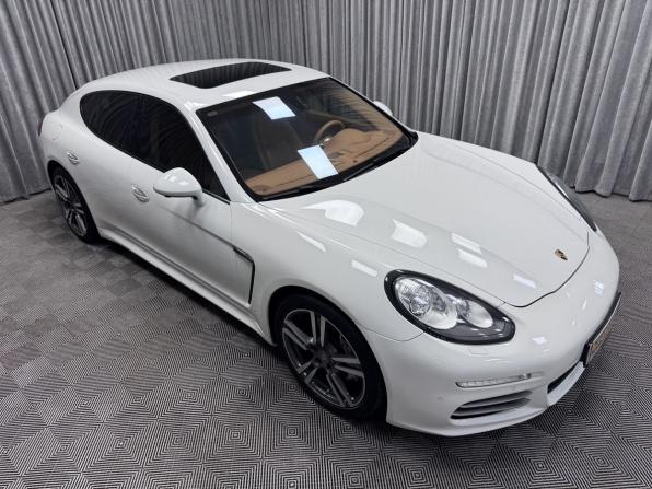 Porsche Panamera I Рестайлинг с пробегом 2013 года, цена 2 460 000 рублей, 171986 км, лифтбек, Автокод Объявления