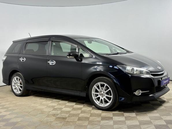Toyota Wish II Рестайлинг с пробегом 2012 года, цена 1 399 000 рублей, 196575 км, минивэн, Автокод Объявления