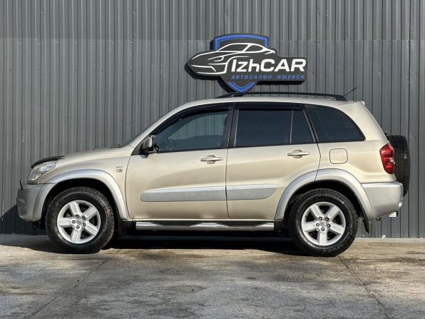 Toyota RAV4 II (XA20) Рестайлинг с пробегом 2005 года, цена 799 000 рублей, 243000 км, внедорожник, Автокод Объявления