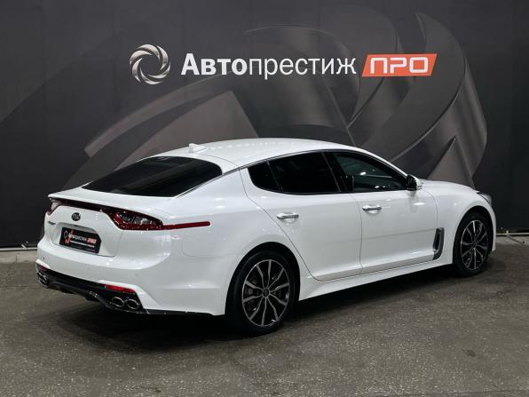 Kia Stinger I с пробегом 2018 года, цена 2 150 000 рублей, 148222 км, лифтбек, Автокод Объявления